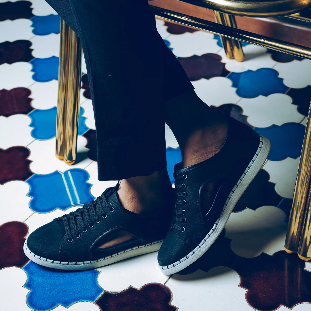 Monkstory Cut-Out Sneakers - Black - Image 3