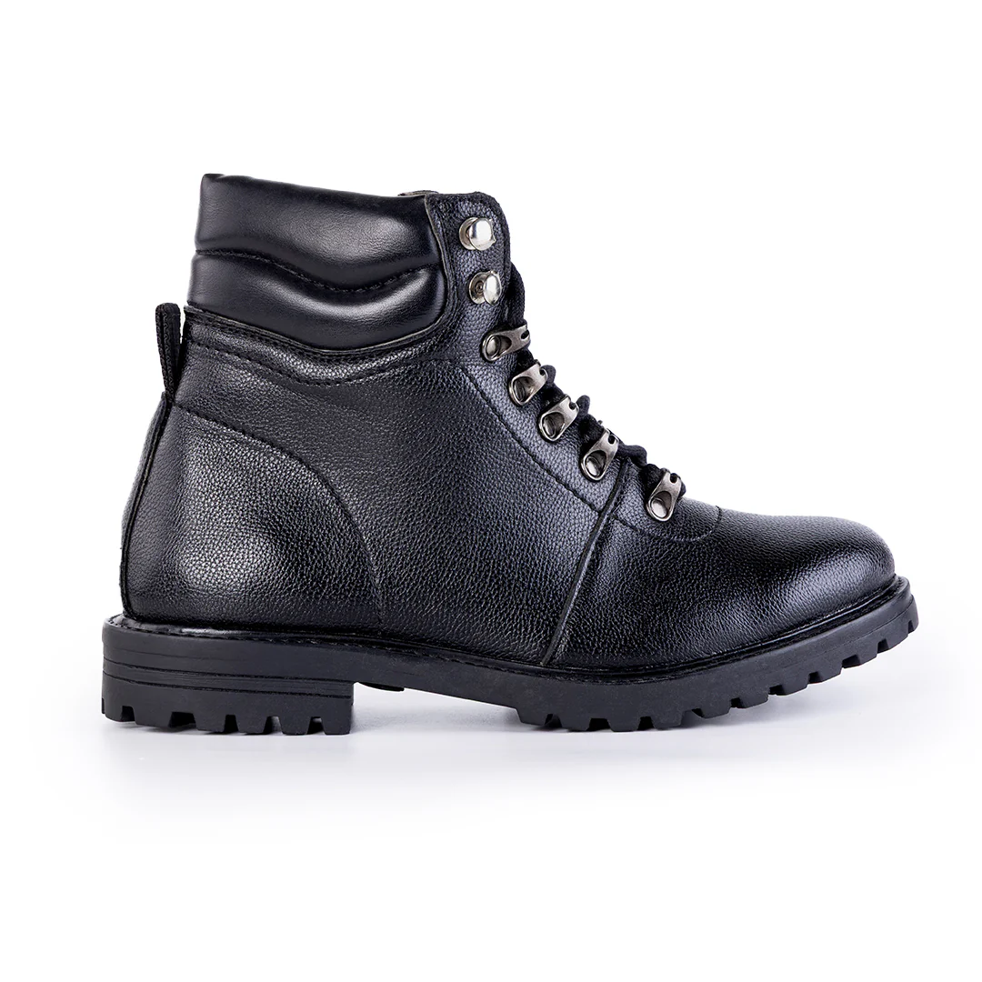 Monkstory Rugged High-Ankle Boots - Black - Image 4